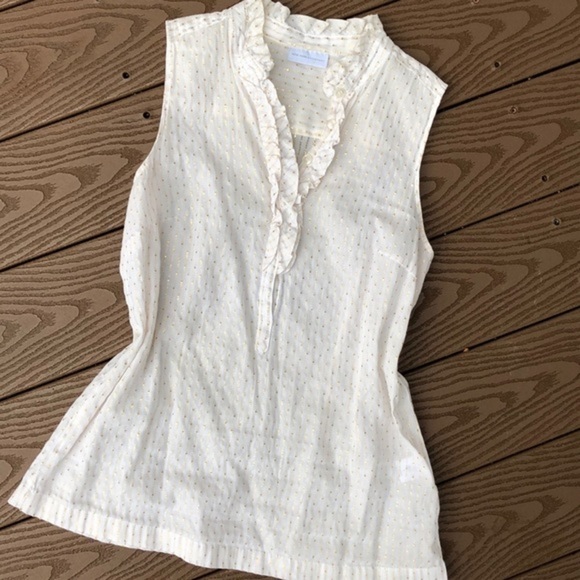 NY&Co off white/metallic gold pinstripe ruffle top - Picture 4 of 7